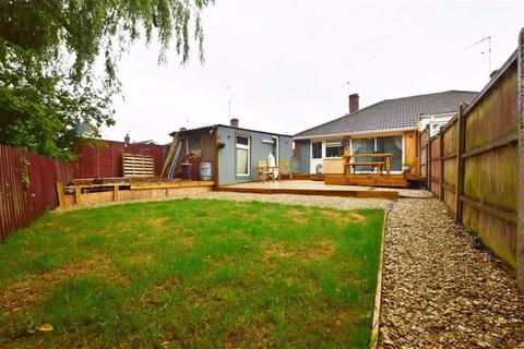 36 Charlecote Avenue, Tuffley, Gloucester, GL4 0TH