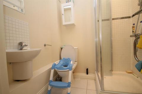 3, Jubilee Court, 19b West Street, Carshalton, SM5 2GN