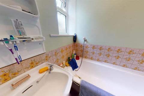 22 Green Lane, Eythorne, Dover, CT15 4DD