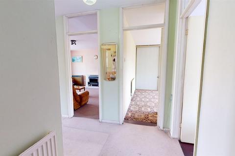 22 Green Lane, Eythorne, Dover, CT15 4DD