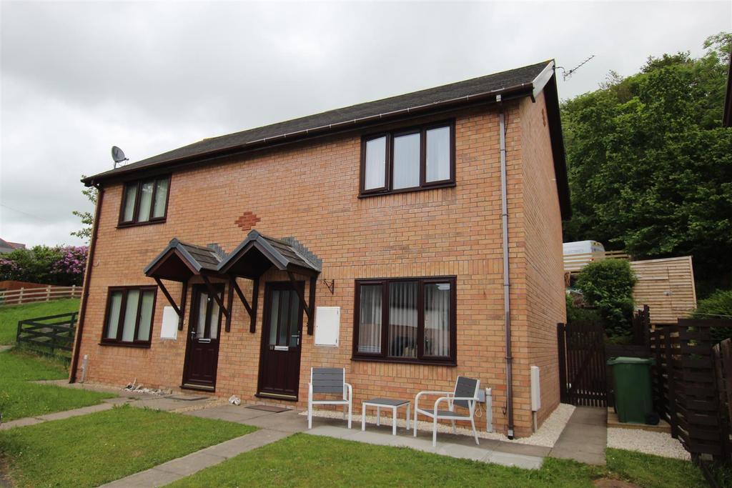 Maes Crugiau, Rhydyfelin, Aberystwyth 2 bed house £199,950