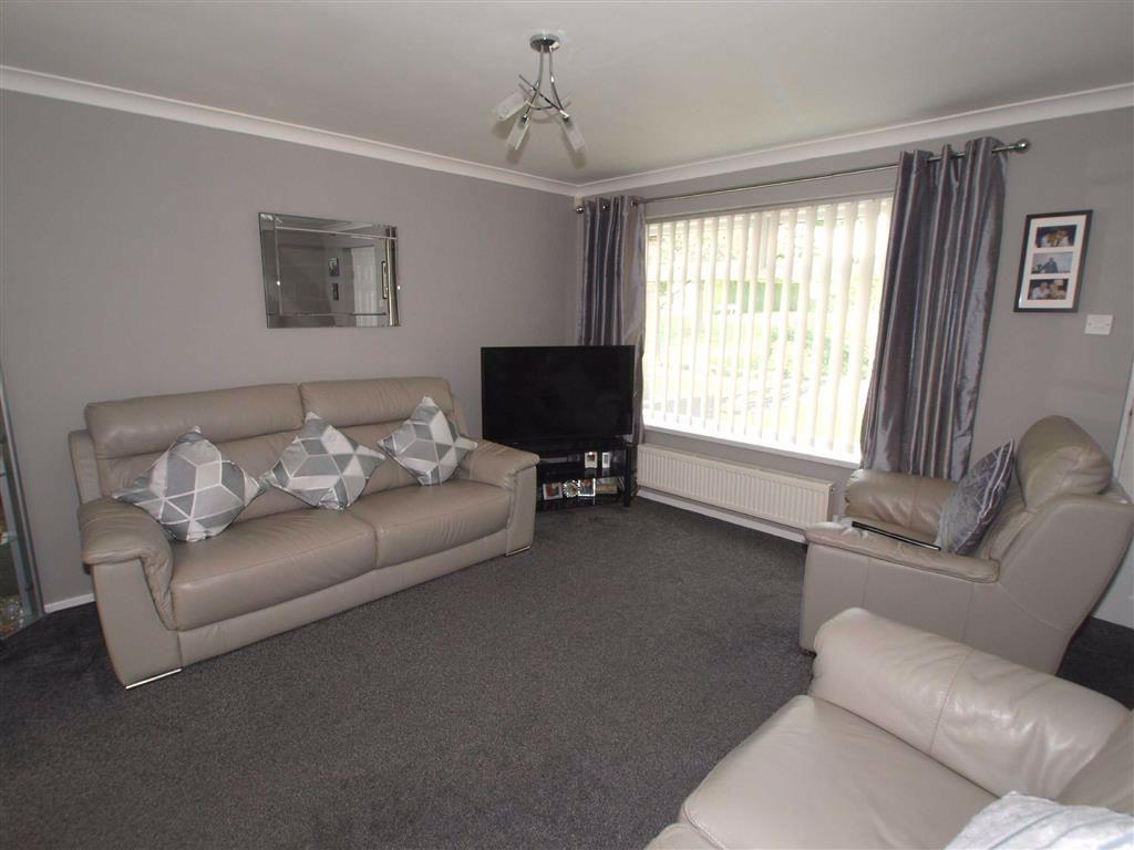 Kendal Drive, Cramlington 3 bed end of terrace house £139,950