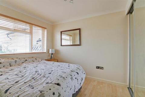 97a Ness Road, Shoeburyness, Southend-on-sea, SS3 9DA