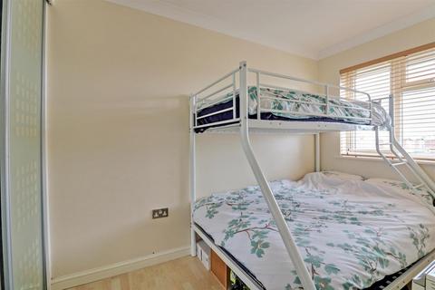 97a Ness Road, Shoeburyness, Southend-on-sea, SS3 9DA
