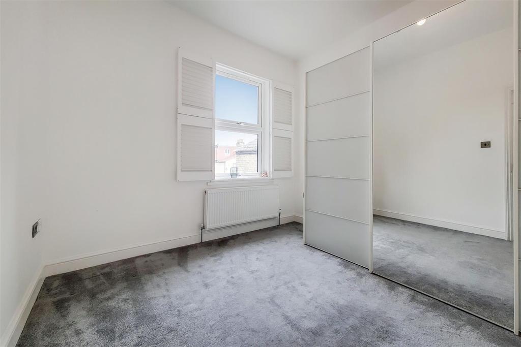 10 Bedroom 2-1.jpg