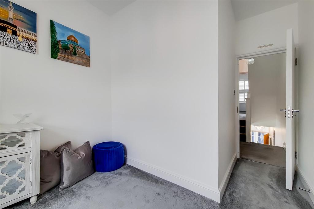 11 Bedroom 3-0.jpg