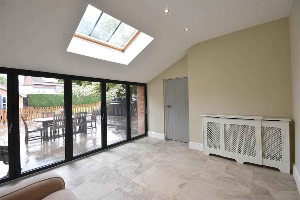 Garden room