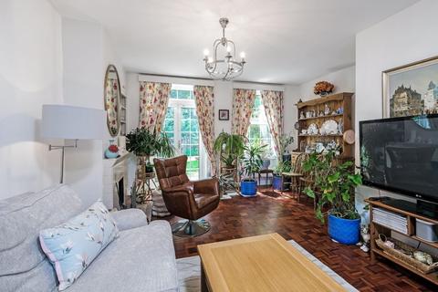 14 Bower Gardens, Salisbury, SP1 2RL