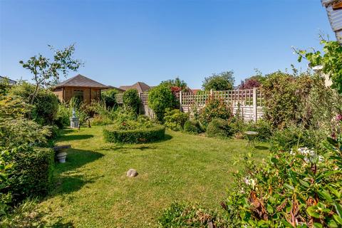 1 Buxton Close, Maidstone, ME15 6BJ