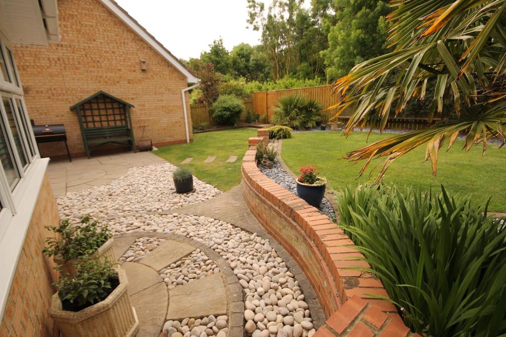 Rear garden