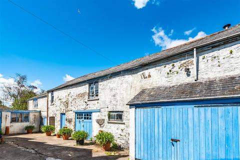 Weston House Haye Road, Callington, PL17 7JJ