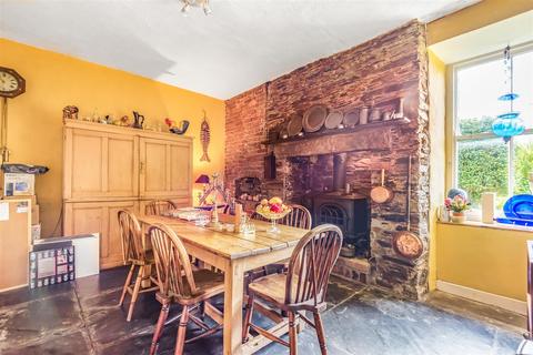 Weston House Haye Road, Callington, PL17 7JJ
