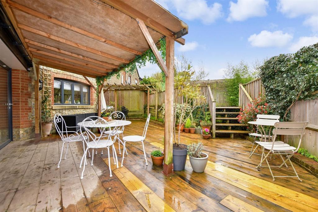 Patio / Decking