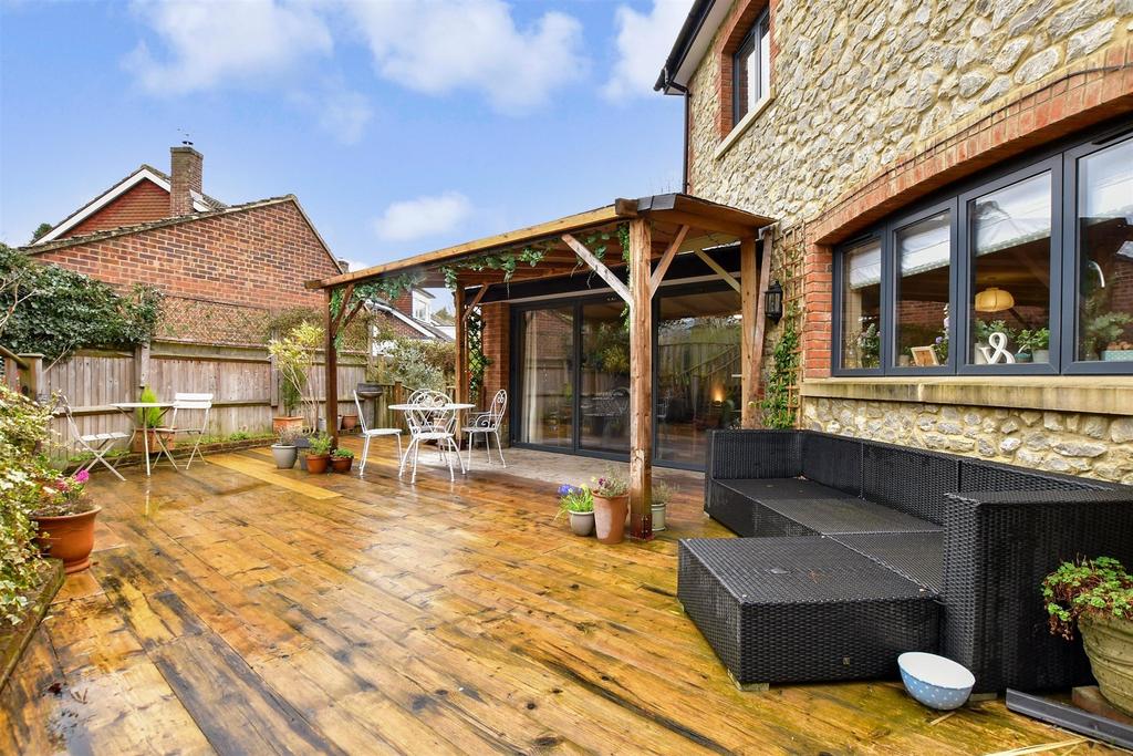 Patio / Decking