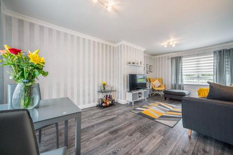 64 Bannachra Crescent, Alexandria, G83 0LQ