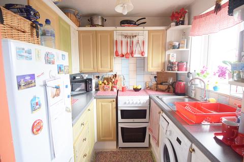 39 Chartwell Close, Greenford, UB6 8LP