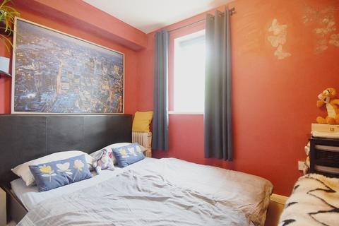 39 Chartwell Close, Greenford, UB6 8LP