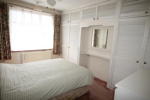 74 Worton Way, Isleworth, TW7 4AU