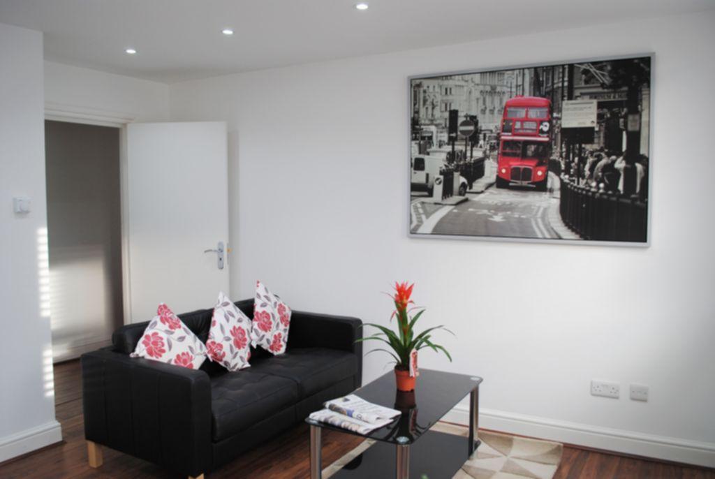 Bethnal Green Road, Bethnal Green, E2 1 bed apartment £1,452 pcm (£