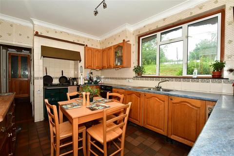 Wildwood Chandlers Road, Meopham, Gravesend, DA13 0DB