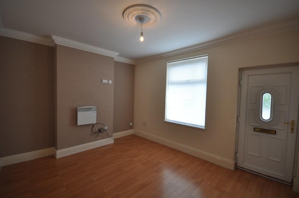 New Row, Howden Dyke, Goole 2 bed end of terrace house £500 pcm (£115 pw)