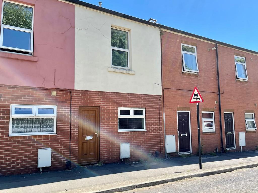 Langsett Road, Sheffield, S6 3 bed terraced house for sale £130,000