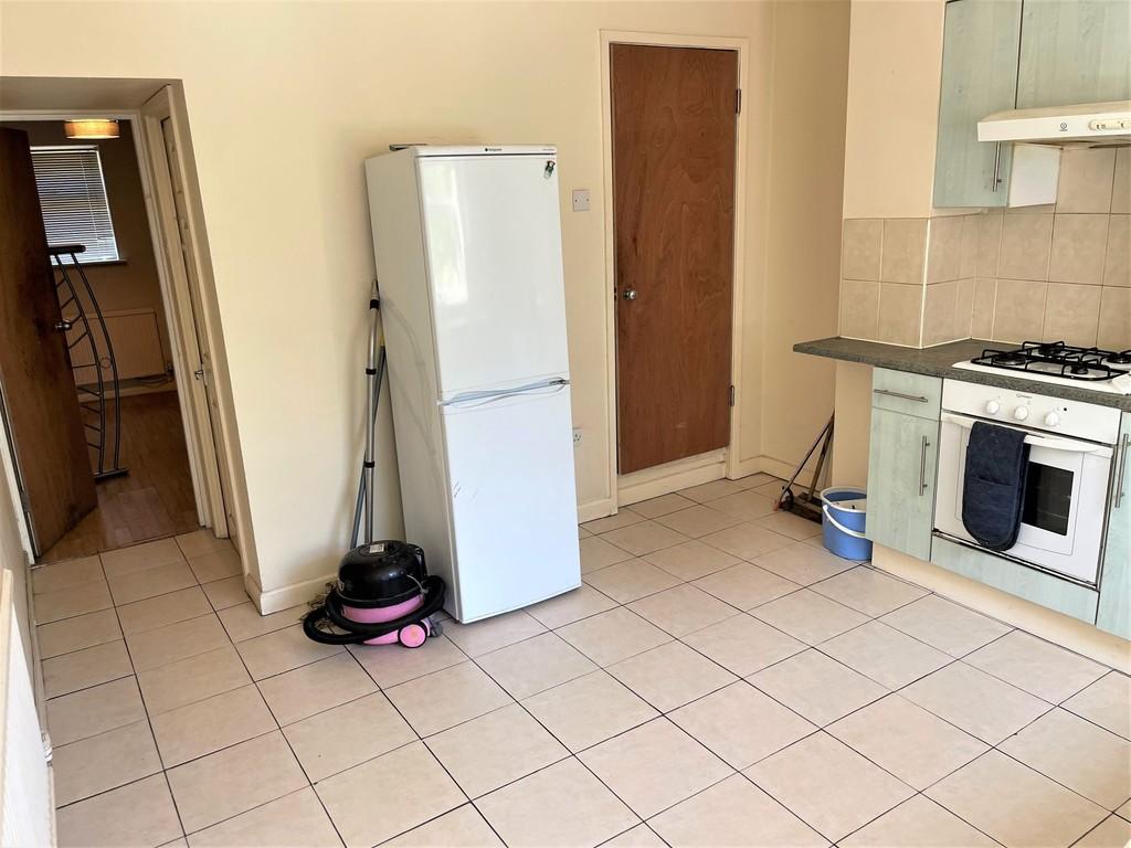 Dining kitchen