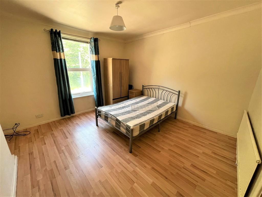 Bed 1