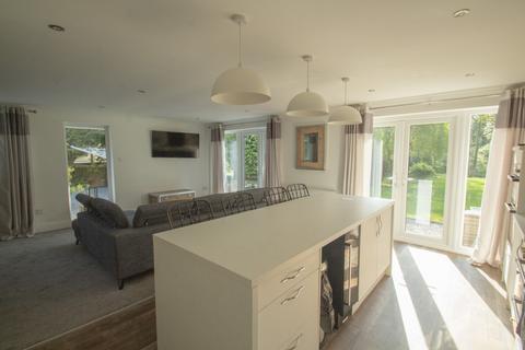 4 bedroom detached bungalow for sale, Landing Close, Lakeside, Ulverston