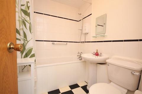 18 Clover Close, Locks Heath, Southampton, SO31 6SQ