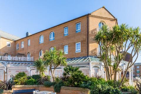 2 bedroom apartment to rent - Starboard Court, Brighton Marina Village, Brighton