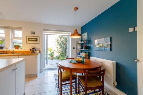 20 Maple Gardens, Leeds, LS6 1FL