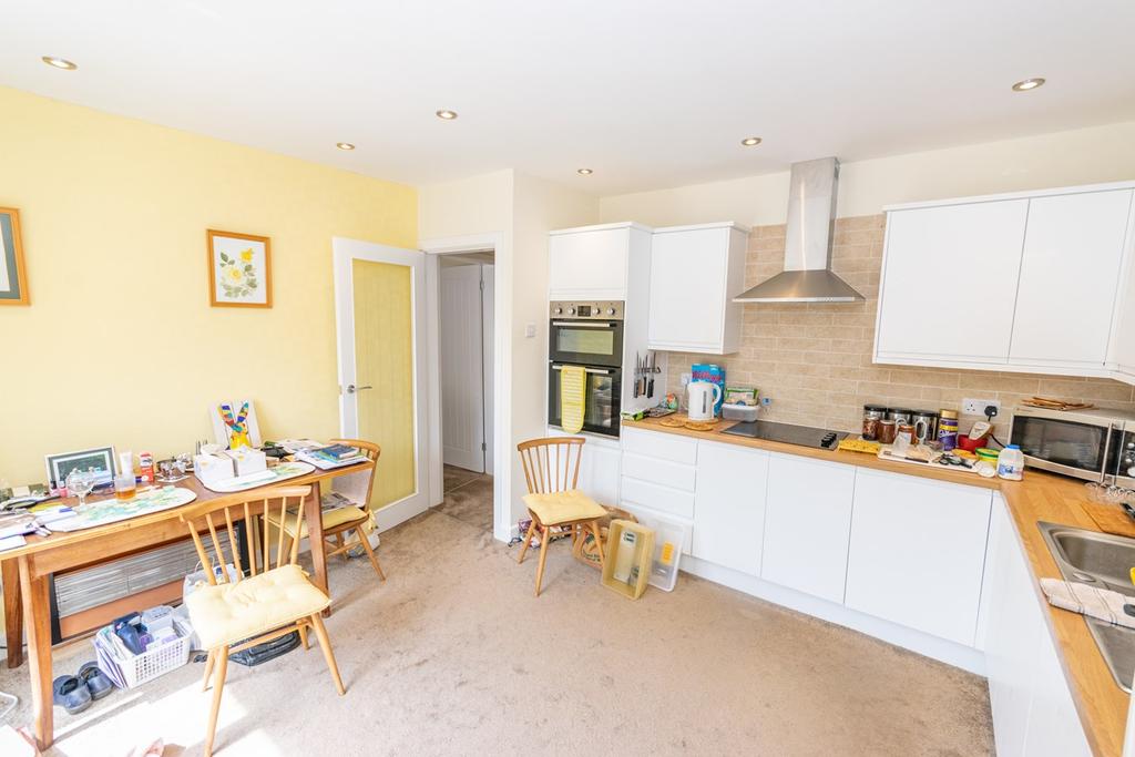 Smithy Lane, Lytham St Annes, FY8 2 bed detached bungalow £235,000