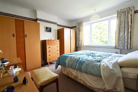 143 Ennisdale Drive, Wirral, CH48 9UG