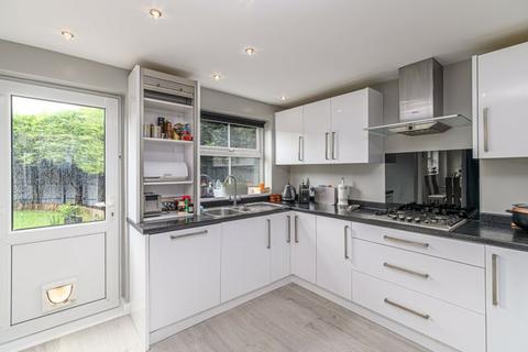 7 Greeve Close, Great Oakley, Corby, NN18 8LW