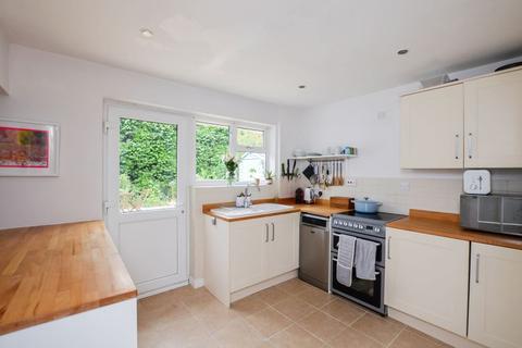 19 Catherine Crescent, Downton, Salisbury, SP5 3NR