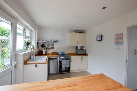 19 Catherine Crescent, Downton, Salisbury, SP5 3NR