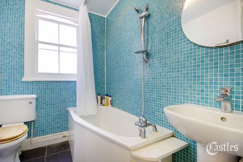 120a Marlborough Road, London, N22 8NN