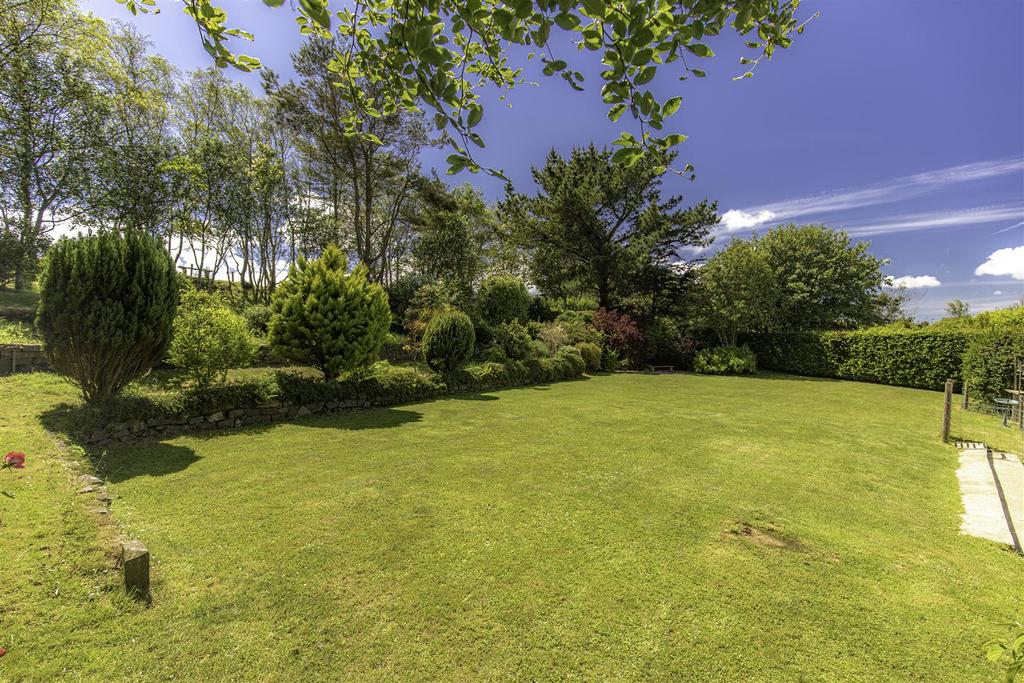 Garden 3.jpg