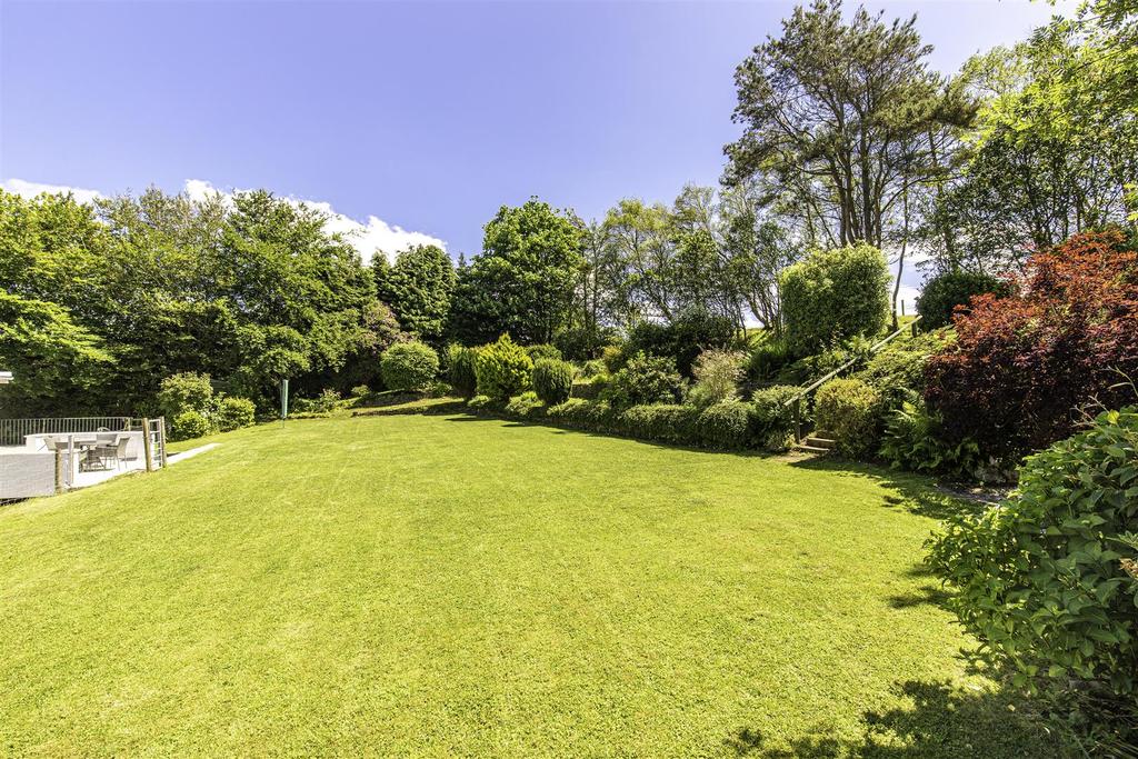 Garden 1.jpg