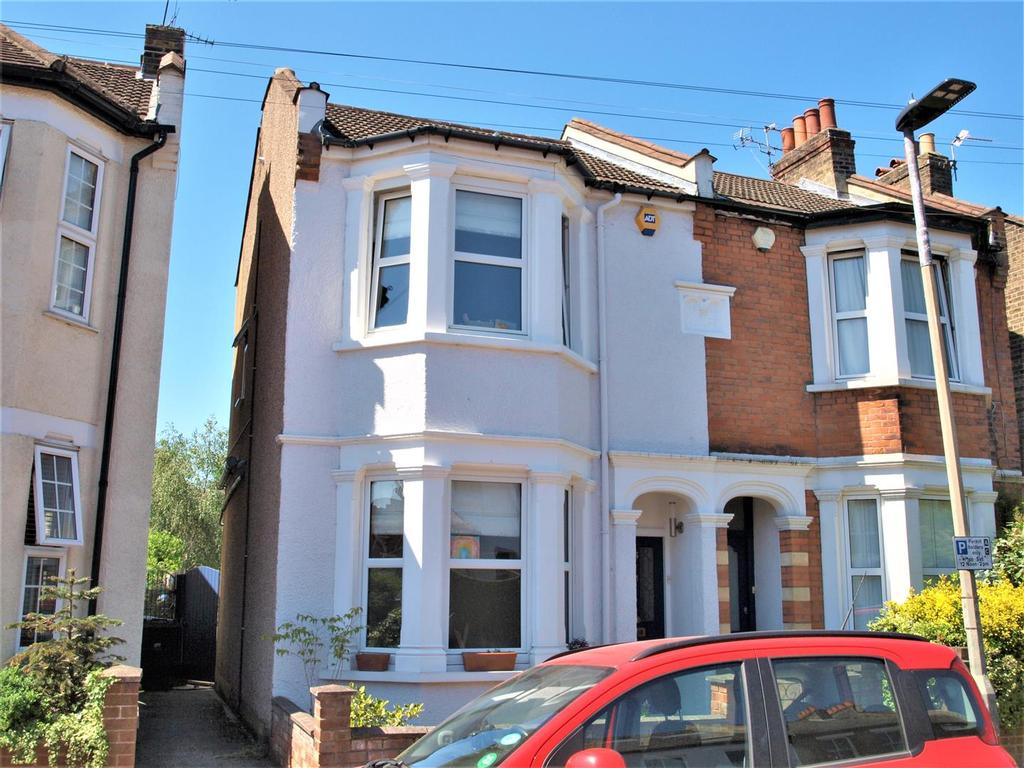 Bromley Gardens, Shortlands, BR2 3 bed semidetached house £575,000