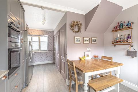 10 Coppergate, Riccall, York, YO19 6PE