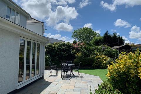 13 Green Close, Truro, TR1 2DD