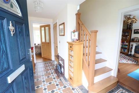 13 Green Close, Truro, TR1 2DD