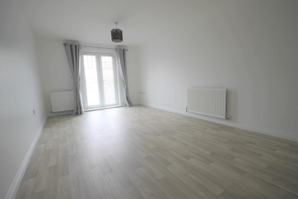 Trueman Court, Green Lane, Middlesbrough 2 bed apartment £100,000