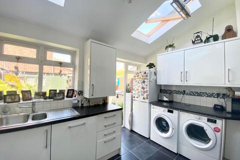 2 Athelstan Close, Romford, RM3 0QJ