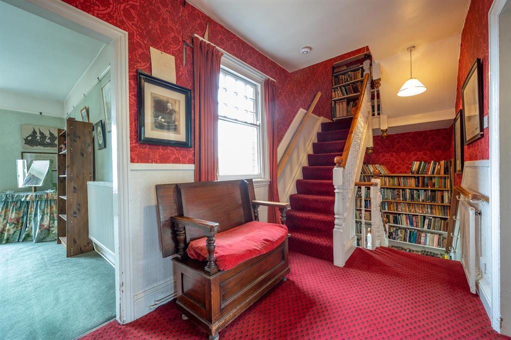 First floor landing