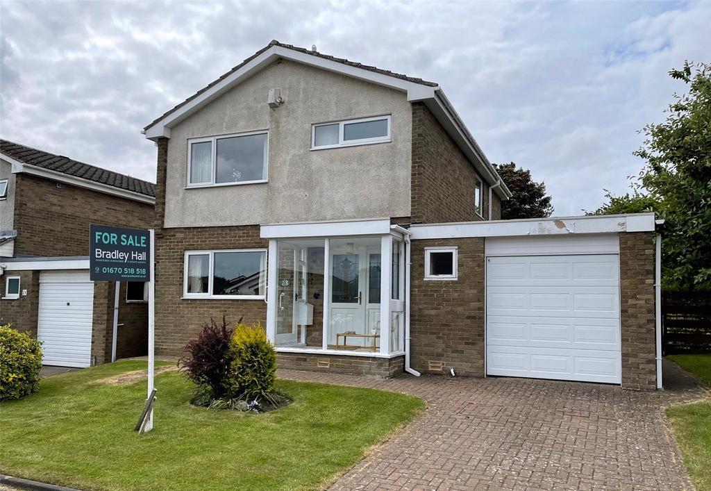 The Glebe, Stannington... 4 bed detached house £280,000