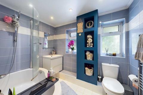 65 Long Chaulden, Hemel Hempstead, HP1 2HX