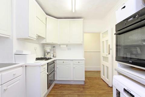 45 Salisbury Road, Walthamstow, London, E17 9JW